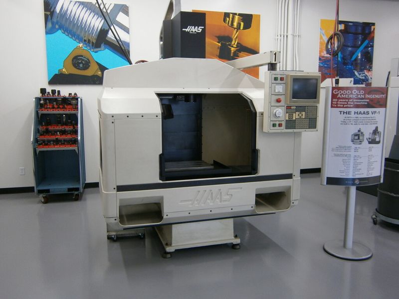 Impressionen aus dem Unternehmen Haas Automation in Oxnard, Californien, USA. (Bild: Königsreuther)