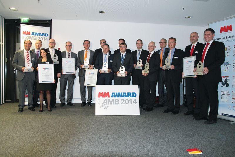Gruppenbild mit Dame: Zum dritten Mal wurde in diesem Jahr der MM-Award zur AMB vergeben. Mit ihm werden Spitzenprodukte und -leistungen rund um die Metallbearbeitung ausgezeichnet.  (Königsreuther)