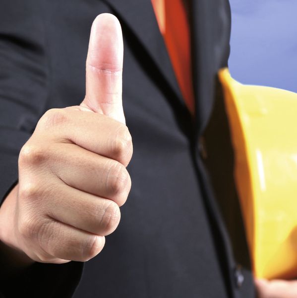Por si acaso: si algún componente falla de forma imprevista, el concepto de seguridad funcional entra en acción para proteger las operaciones, al personal y al medio ambiente de posibles daños. (Imagen:© anuphadit - Fotolia)