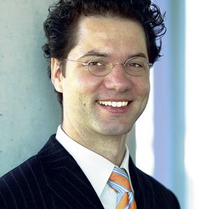 Der Autor, Stephan Sachse, ist Gründer und geschäftsführender Gesellschafter der Datenlotsen Informationssysteme GmbH in Hamburg