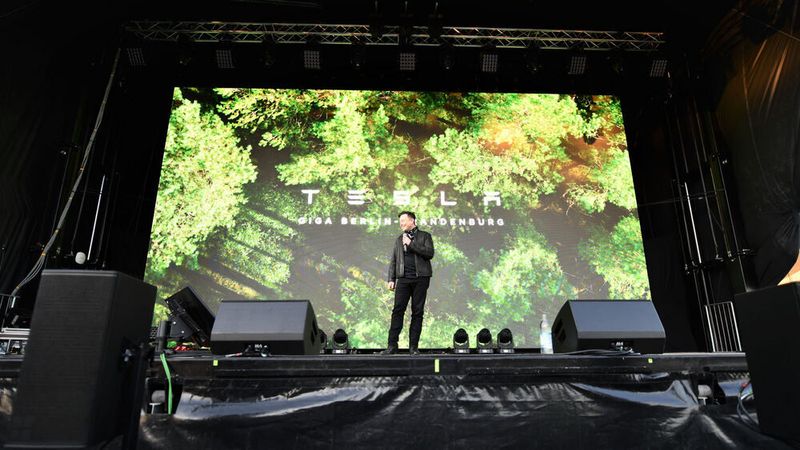 Tesla-Chef Elon Musk war natürlich auch da. (Tesla)