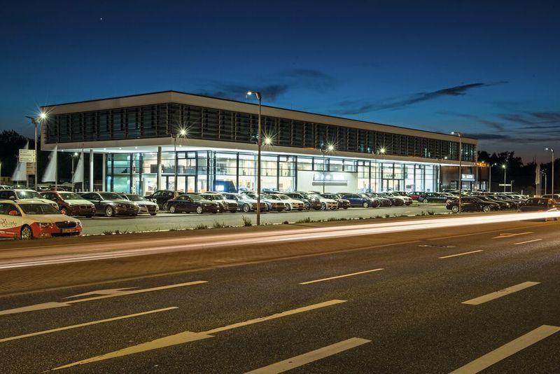 Insgesamt will Märtin in Freiburg 2.000 Fahrzeuge im Jahr vermarkten. (Bild: Märtin)