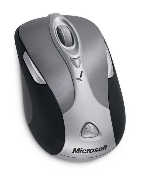 In der Händlerproduktausstattung ist auch die Wireless Notebook Presenter Mouse 8000 enthalten. (Archiv: Vogel Business Media)