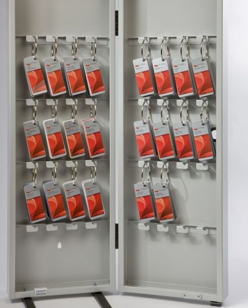 1.466 neue Farbtonpaspeln umfasst der Fächer „Fan Deck“. (Archiv: Vogel Business Media)