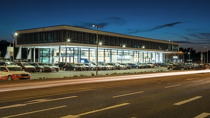 Märtin verkaufte zuletzt jährlich 1.100 Neu- und 1.400 Gebrauchtwagen.  (Bild: Märtin)