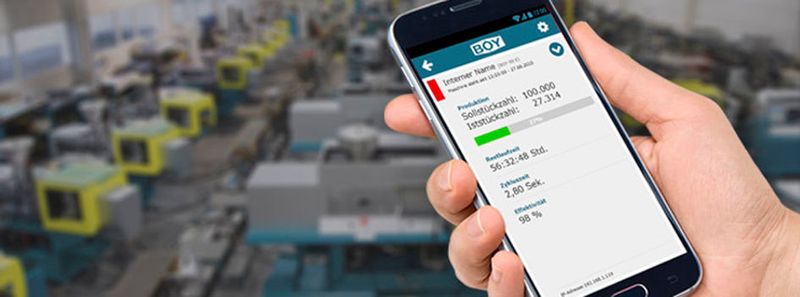 Mit der besonderen BOY-App, die auf der K-2016 vorgestellt wird, haben die User stets den Status ihrer Spritzgießmaschinen im Blick. (BOY)