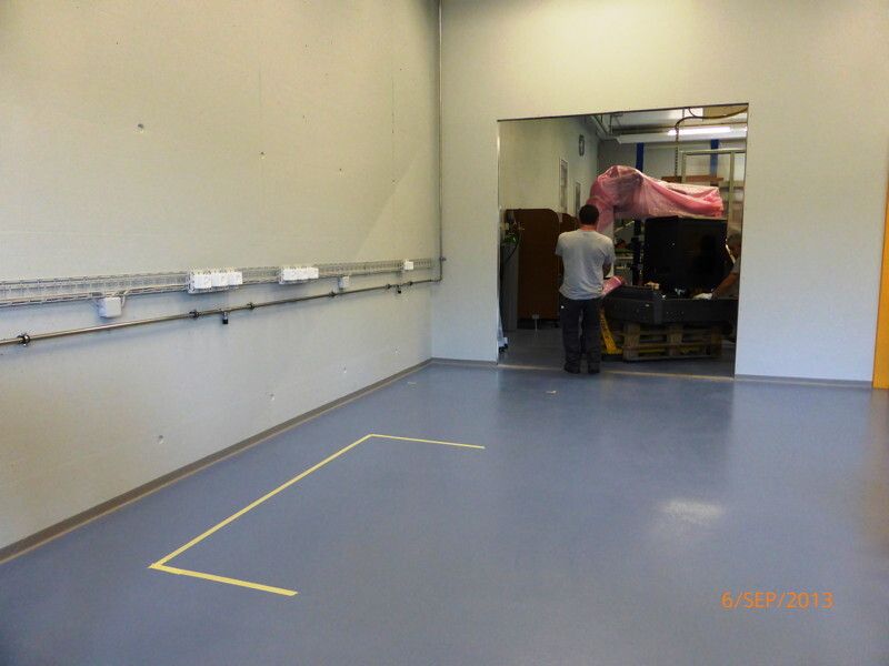 Installation d'une nouvelle machine à mesurer 3D au Technopôle de Sainte-Croix. (Image: CPNV (Photographie de M. Cachemaille pour le JSCE))