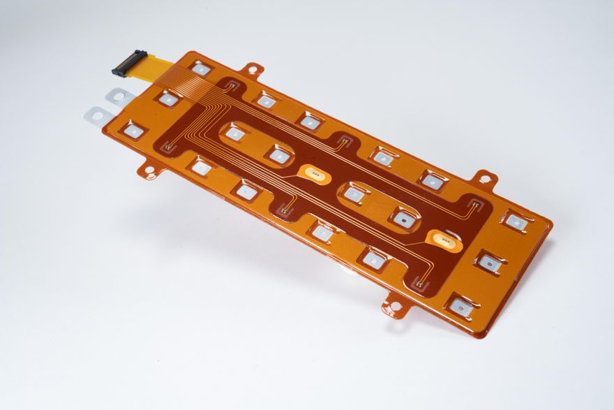 rol00065 (Rogers Germany GmbH)