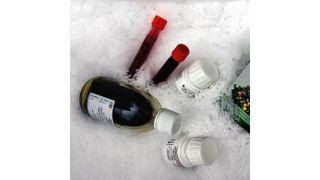 Carbo bietet bedarfsgerechte Eigenproduktion von Trockeneis für Laboratorien (Bild: Carbo Kohlensäurewerke)