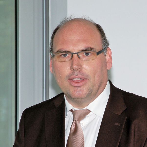 Tagnology-Geschäftsführer Frank Wernert: „Der Lösungsansatz ist, jedes Fahrzeug mit einem RTLS-Tag auszustatten.“ (Bild: Maienschein)