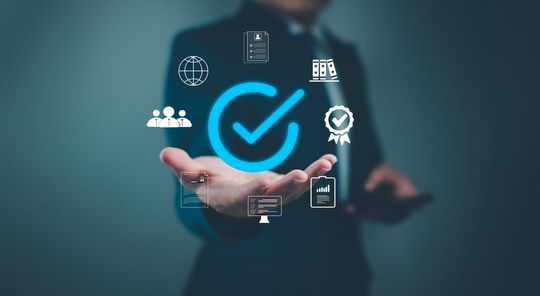 Eine gute Serviceorganisation sollte in Wartungs- und Servicebetrieben hohe Priorität haben, um den Serviceerfolg sicherzustellen. Was es dafür braucht, weiß Gastautor Sarang Sambare(Bild:  Apichat - stock.adobe.com)