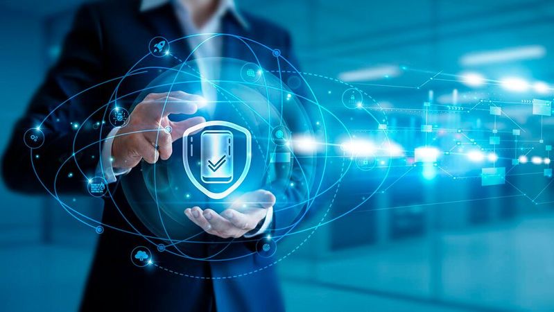 Unternehmen können einiges machen, um sich widerstandsfähiger gegen Cyberangriffe aufzustellen.(Bild:  © AD – stock.adobe.com)