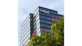 Lanxess unterzeichnet Vertrag zur Übernahme des Microbial Control
Geschäfts von IFF.
 (Lanxess)