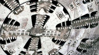 Mit der nun vollzogenen Übernahme der Industrie- und Windgetriebesparte von Bosch Rexroth stärkt ZF sein Portfolio im Industriegetriebegeschäft – wie sie auch für schwere Tunnelbohrmaschinen zum Einsatz kommen. (Bild: ZF)