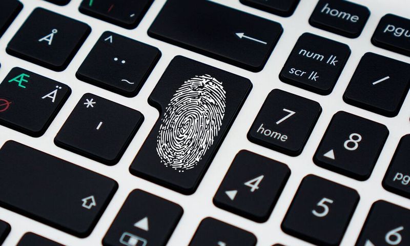 Die meisten Organisationen wissen, dass sie compliant sein müssen. Die schwierigere Frage ist: Wo fängt man an, ohne das Team vor dem ersten Audit zu erschöpfen?(Bild:  Canva)