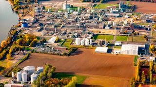 Evonik will den Standort Lülsdorf mittelfristig in neue Hände geben.  (Evonik)