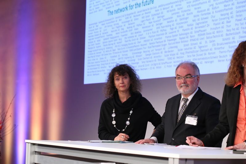 Impressionen vom Swiss-Plastics-Symposium. (Bild: SMM)