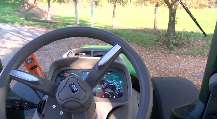 Driver Extended Eyes: Das innovative Fahrerassistenzsystem von BFFT und SAME DEUTZ-FAHR macht Traktorfahren sicherer.  (Same Deutz-Fahr)