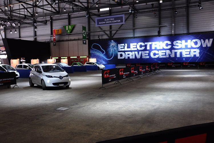 Eine Sache ging dagegen fast ein wenig unter: Elektroautos hatten auf dem diesjährigen Genfer Salon lange nicht die Bedeutung, die ihnen in den letzten Jahren zugemessen wurde. Daran änderte auch ein kurzer Fahrparcours nichts. (Foto: Wehner)