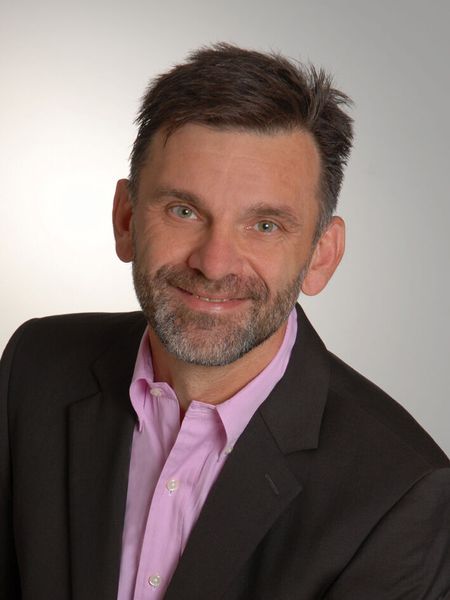  (Dassault Systèmes)