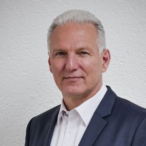 Matthias Wollenberg ist Geschäftsführer für Aftersales und Service.(Bild:  Mosolf-Gruppe)