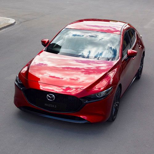 Mazda hat den Mazda 3 bereits im Vorfeld der LA Autoshow enthüllt.(Bild:  Mazda)