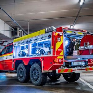 Basis bildet ein Toyota Hilux, der ein komplett neues Chassis bekommen hat.(Bild:  Hiload 6x6)