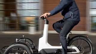 Das Lastenrad von Volkswagen Nutzfahrzeuge, der elektrische „Last-Mile-Server“, wird in Hannover produziert und 2019 auf den Markt kommen. (VWN)