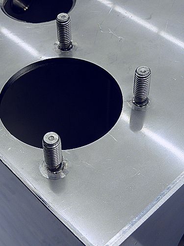 Wärmeleitungsschweißen, Schmelzschneiden, Tiefschweißen, Härten und Brennschneiden sind für die Trulaser Robot 5020 kein Problem, wie die Produkte zeigen. (Kuhn)