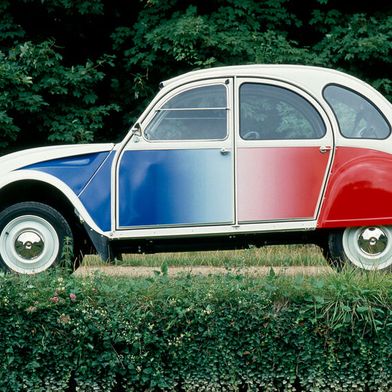 Die Oldtimer Garage Niederkassel hat aktuell eines der seltenen Sondermodelle im Angebot. Preis: 15.000 Euro. (Bild: Citroën)