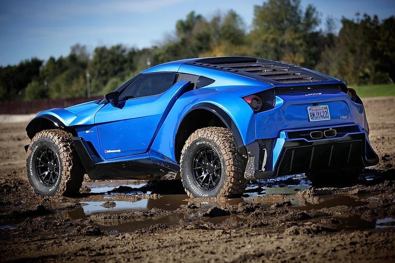 Ein 6,2-Liter-V8 von General Motors in zwei Leistungsstufen treibt den G-Tec X-Road an. (Laffite/Olivier Pojzman)