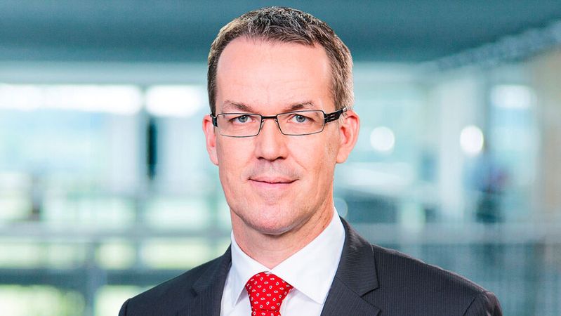 Seit Januar 2022 erst bekleidet Matthias Arleth die Position des CEO bei dem Autozulieferer.(Bild:  Mahle)