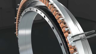 Das ist eine innovative Drehverbindung mit segmentiertem Direktantrieb von Franke aus Aalen. Sie überwindet quasi die Schwerkraft, um Computertomographen langlebiger und präziser zu machen. (Bild: Franke)