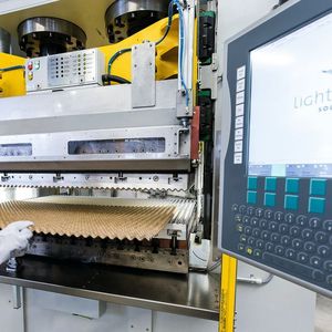 (Lightweight Solutions, Deutschland)