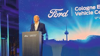 Wenn ein Autobauer Milliarden in ein Werk für Elektroautos investiert, ist auch Bundeskanzler Olaf Scholz dabei.  (Bild: Mauritz – VCG)