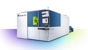 Kameras, Sensorik und eine kontinuierliche Statusüberwachung der neuen Trulaser 5000 sorgen für transparente Abläufe in der Blechbearbeitung. (Bild: Trumpf)