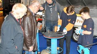 Für große und auch kleine Macher: Die Bremen Classic Motorshow ist eine Oldtimermesse für „echte“ Oldtimerfans. (Bild: Dominsky/»kfz-betrieb«)