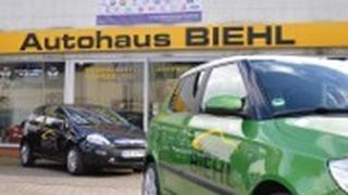 Die Kooperation mit dem Mehrmarkenanbieter Toha bringt dem Autohaus Biehl hohe Erträge pro Neufahrzeug – und erleichtert an anderer Stelle das Tagesgeschäft. (Foto: Martin Achter)