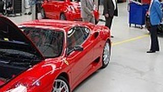 Belle macchine: Riller & Schnauck in Berlin ist nicht nur BMW-, sondern auch Ferrari-Händler. (Foto: Rosenow)