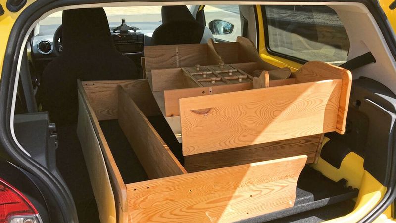 Und wie der bisher bekannte Citigo schluckt der Citigo-E ordentlich Gepäck. (Bild: Grimm/»kfz-betrieb«)