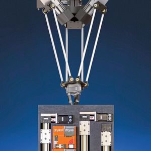 Die Steuerung Dryve D1 eignet sich zum Beispiel für den Deltaroboter. So lassen sich einfache Aufgaben auch ohne Programmierungs-Know-how automatisieren. 