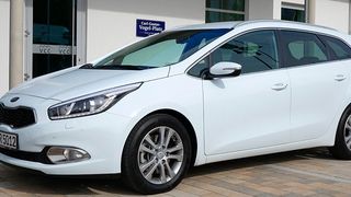 Der Kia Ceed 1,6 CRDI besitzt im Modelljahr 2015 einen 128 PS starken Turbodiesel, der mit ausreichenden Fahrleistungen ideal für Pendler ist. (Foto: Wolfgang Sievernich)