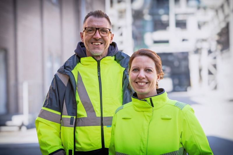 Andreas Boinski, Leiter Technik, und Sabine Zepperitz-Thews, Leiterin Technisches Büro in Berneburg, arbeiten bereits seit vielen Jahren eng und vertrauensvoll mit Aerzen zusammen.  (Bild: Aerzen)