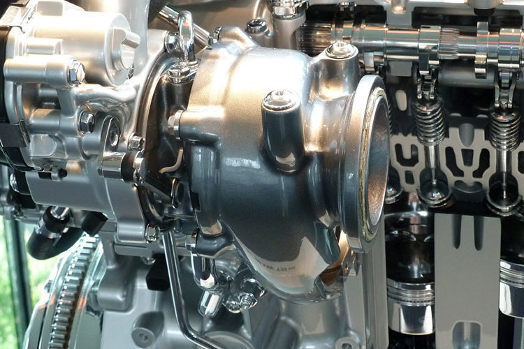 Mit dem VTG-Turbolader ist der brandneue Vierzylinder „EA211 1,5 l TSI evo“ auf eine Leistung von 96 kW/130 PS ausgelegt. Er soll einen CO2-Austoß um 95 g/km erzielen. (Wolfgang Pester)