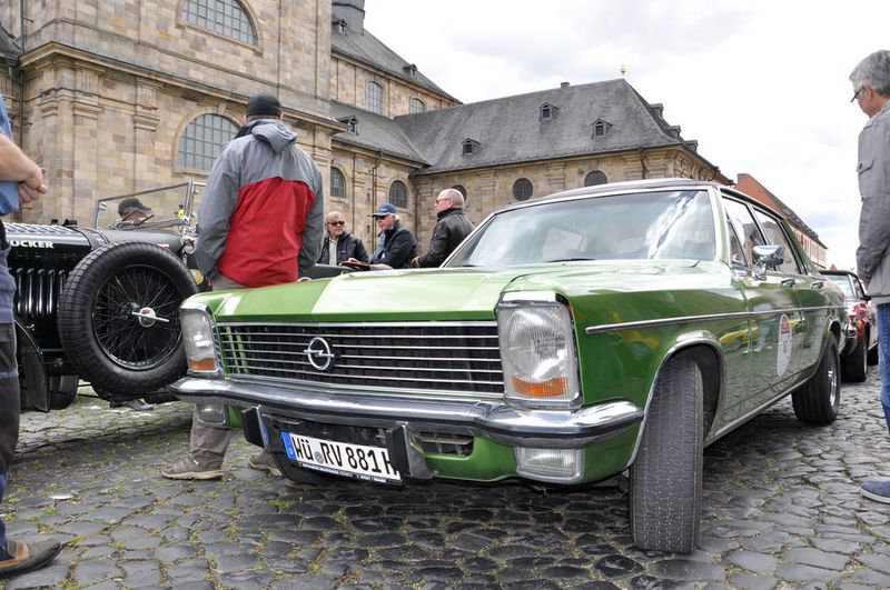Der Weg führte rund 500 Kilometer weit, unter anderem auch zum Dom in Fulda. (Grimm/»kfz-betrieb«)