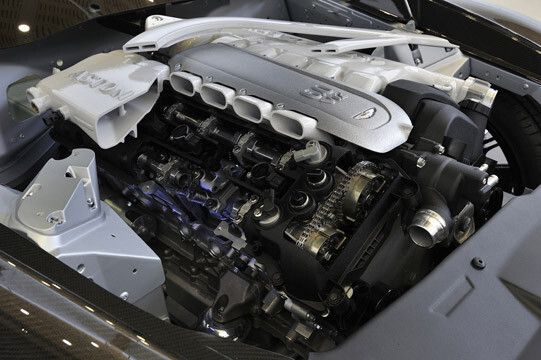 Beim Motor handelt es sich um eine weitere Evolutionsstufe des bekannten 6,0-Liter-V12-Aggregats. (Foto: Aston Martin)