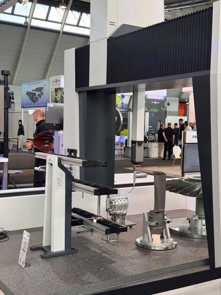 Impressionen von der 37. Control in Stuttgart. (Bild: VCG/Sonnenberg)