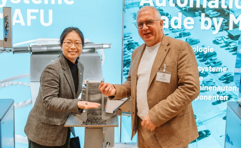 „Schraubtec, als junges Regionalmesse Format, bleibt für alle Stakeholder im neuen Jahr unmittelbar, wahrhaftig und glaubwürdig im Thema. Das ist zentral für die Qualität der Messebesucher“, sagt Bernd Weinig, Director Trade Fair Solutions & Partnerships der VCG und Projektleiter Schraubtec.  (Bild: Camilo Amaya)