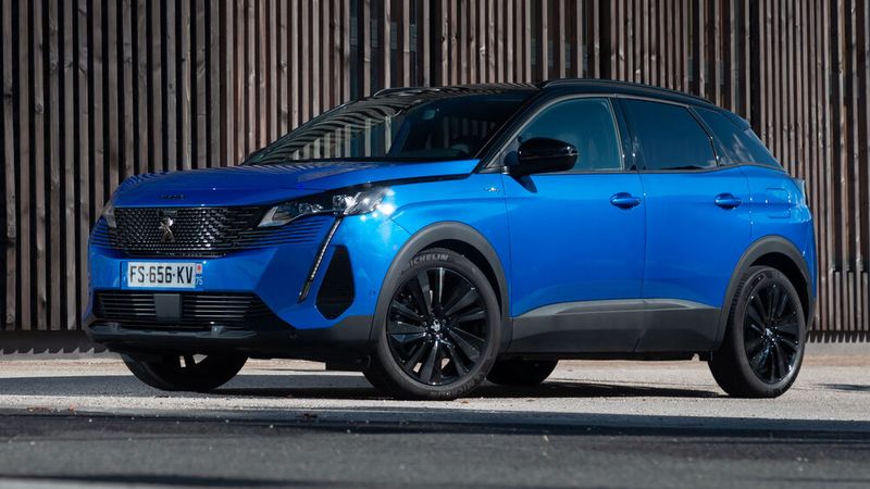 Platz eins bei den Mini-Vans im Juli 2023: der Peugeot 3008 mit 612 Neuzulassungen (Bild: Peugeot)