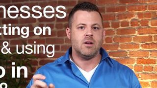 Ustream-Gründer Brad Hunstable erklärt auf YouTube warum Video den Unterschied macht – und setzt dabei auf das geschriebene Wort. (Bild: IBM/Ustream/YouTube)